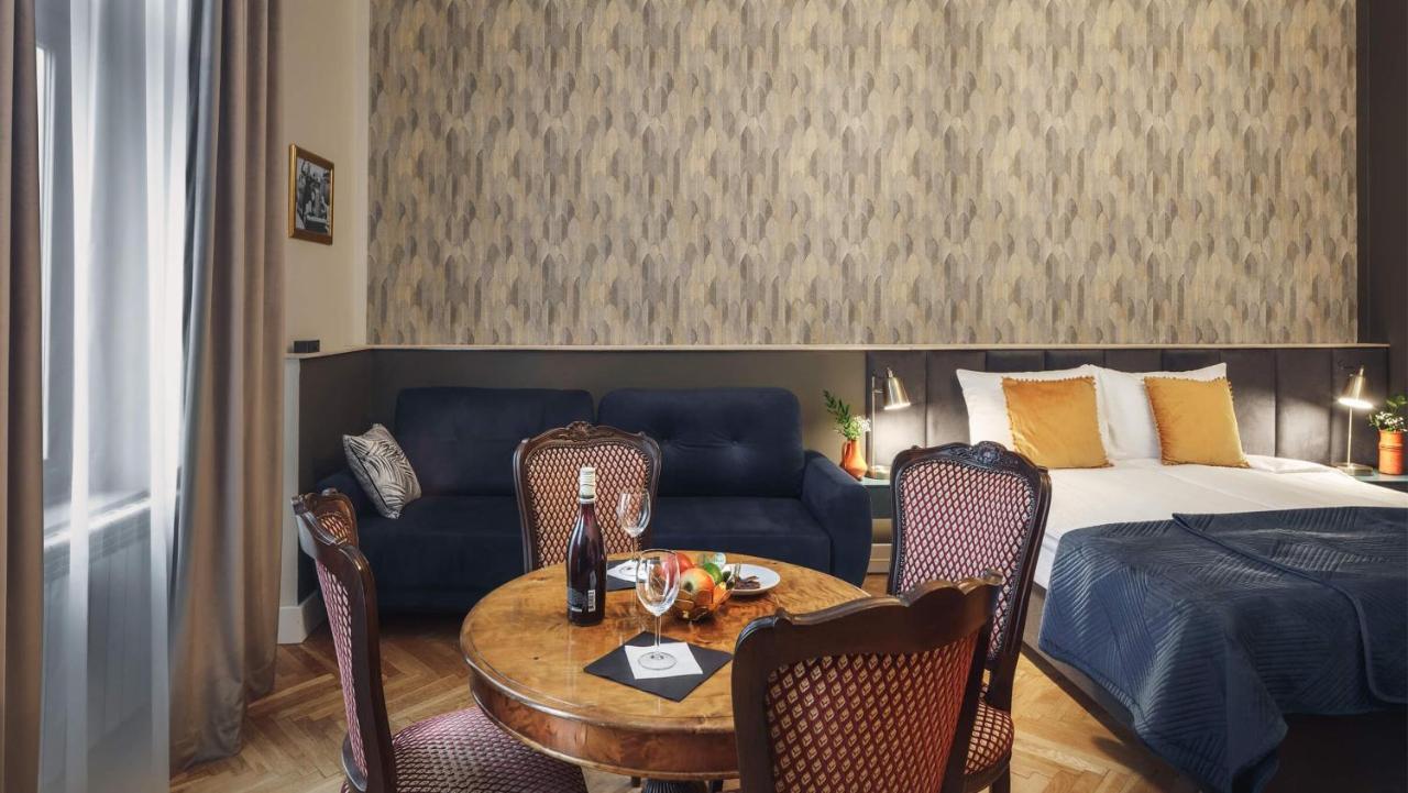 Apartamenty Piotrkowska 82 By Good Time วูดช์ ภายนอก รูปภาพ